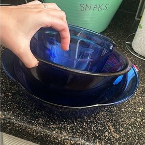 Glass mixing bowl set